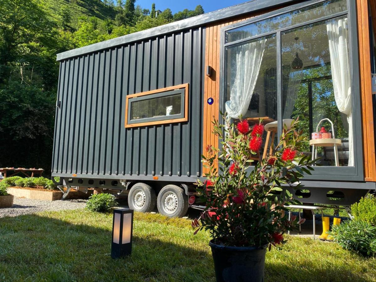 ホテル Vagona Tiny House リゼ エクステリア 写真