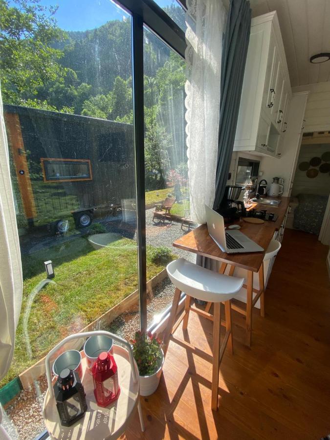 ホテル Vagona Tiny House リゼ エクステリア 写真