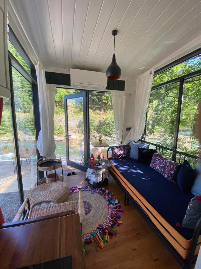 ホテル Vagona Tiny House リゼ エクステリア 写真